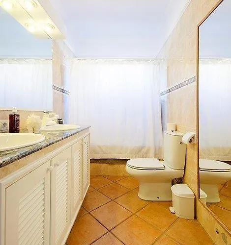 With Private Pool, Jacuzzi&360° Sea Views * Callao Salvaje